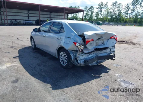 2017 Toyota Corolla Le z USA, uszkodzony, nr VIN 2T1BURHE7HC770358